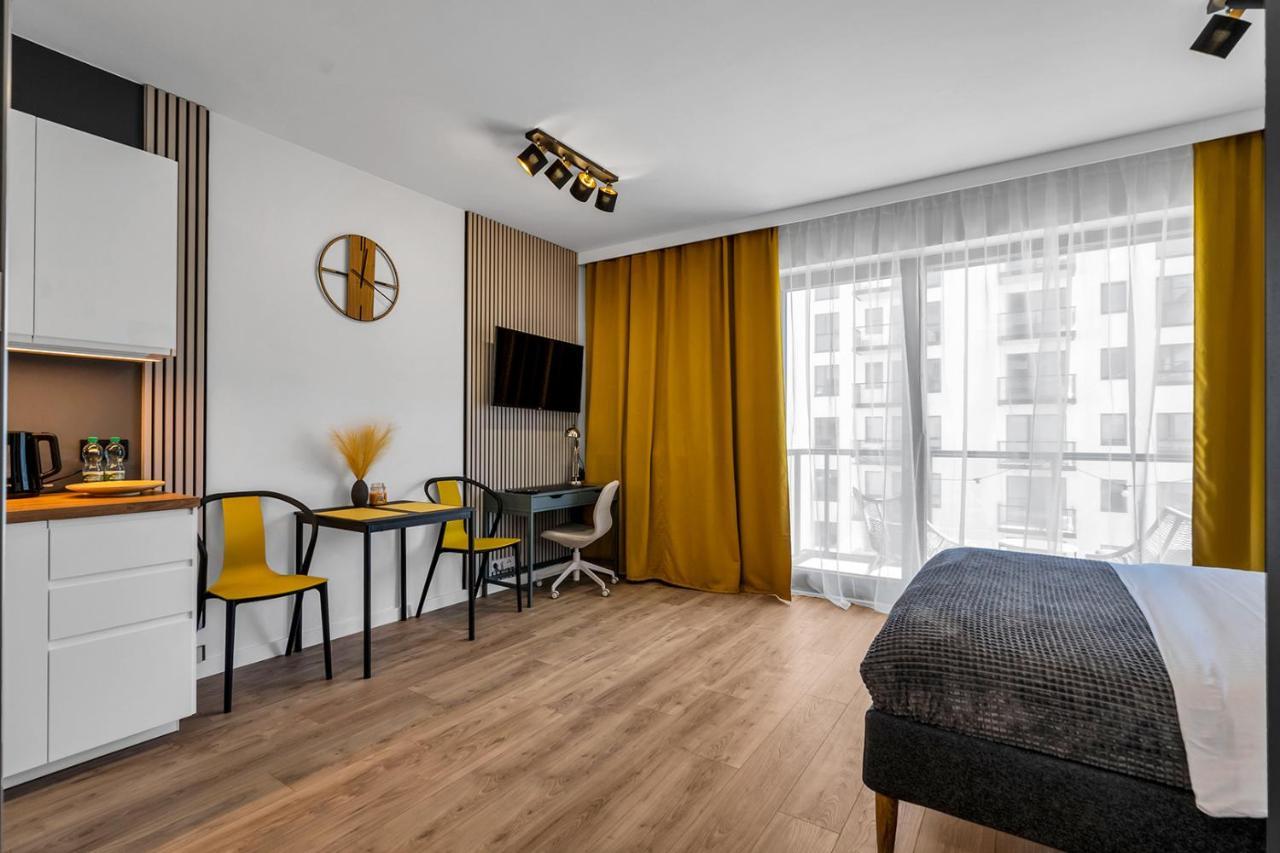 Lotnisko Chopina Modern Studio Varşova Dış mekan fotoğraf